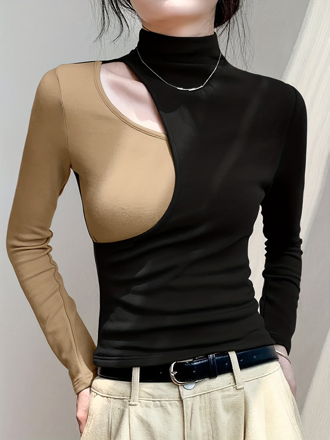 Suzanne | Colour-Block Mock Neck Top