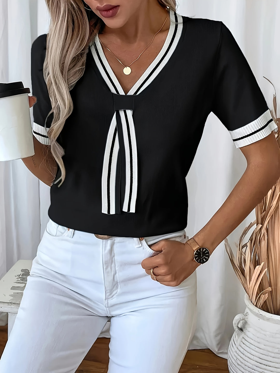 Rosabel | Contrast-Trim V-Neck Jumper