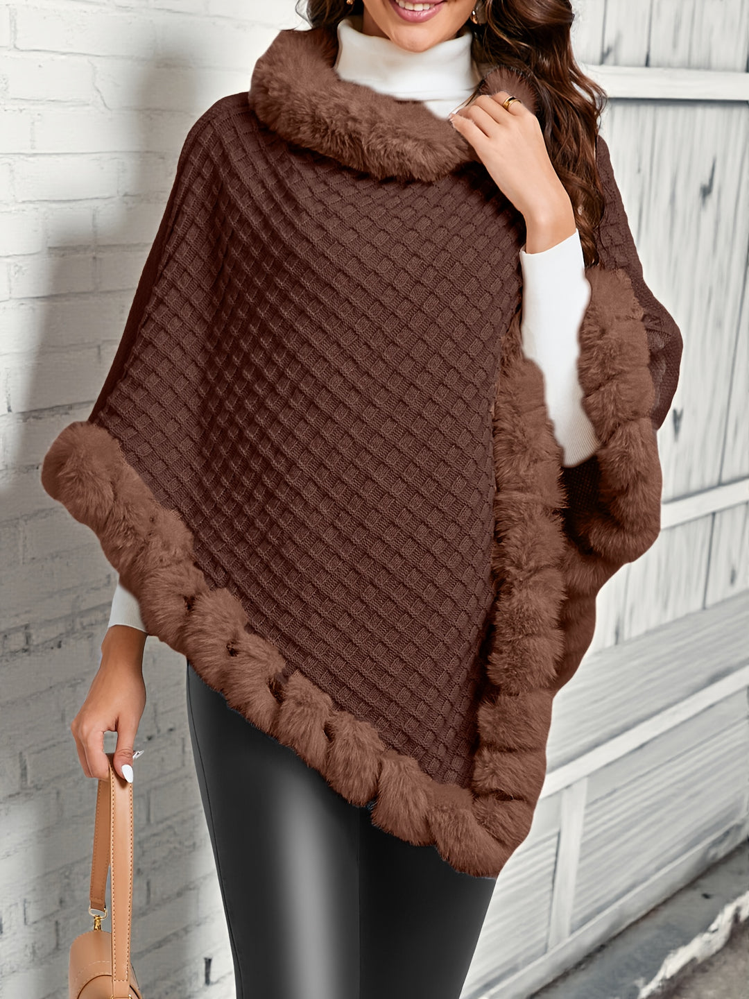 Rosabel | Cosy Fur-Trim Poncho
