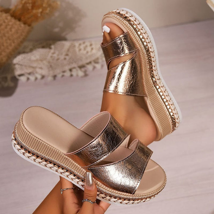 Odette | Comfortable Shiny  Platform Sandals